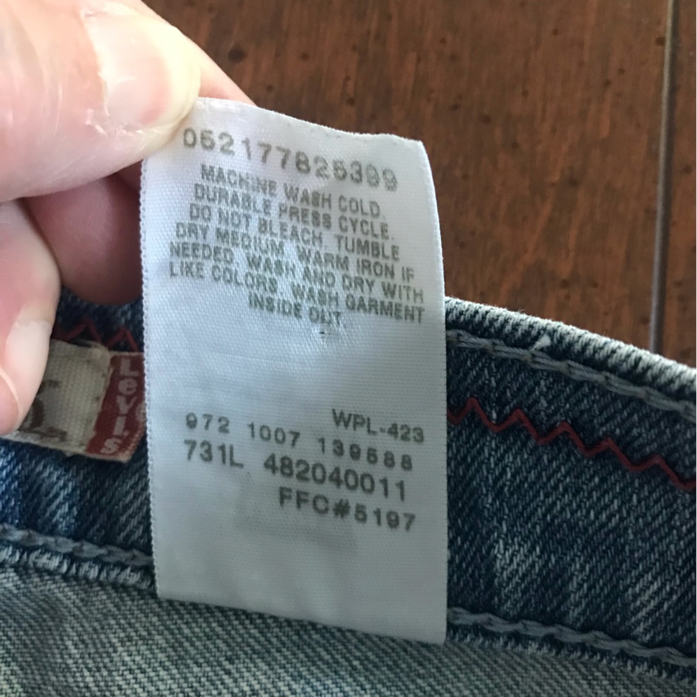 Women's Levi’s 515‎ Blue Jean Cuffed Crops Capris - Picture 10 of 10